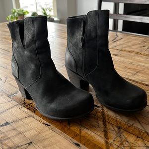 Black John Fluevog boots
